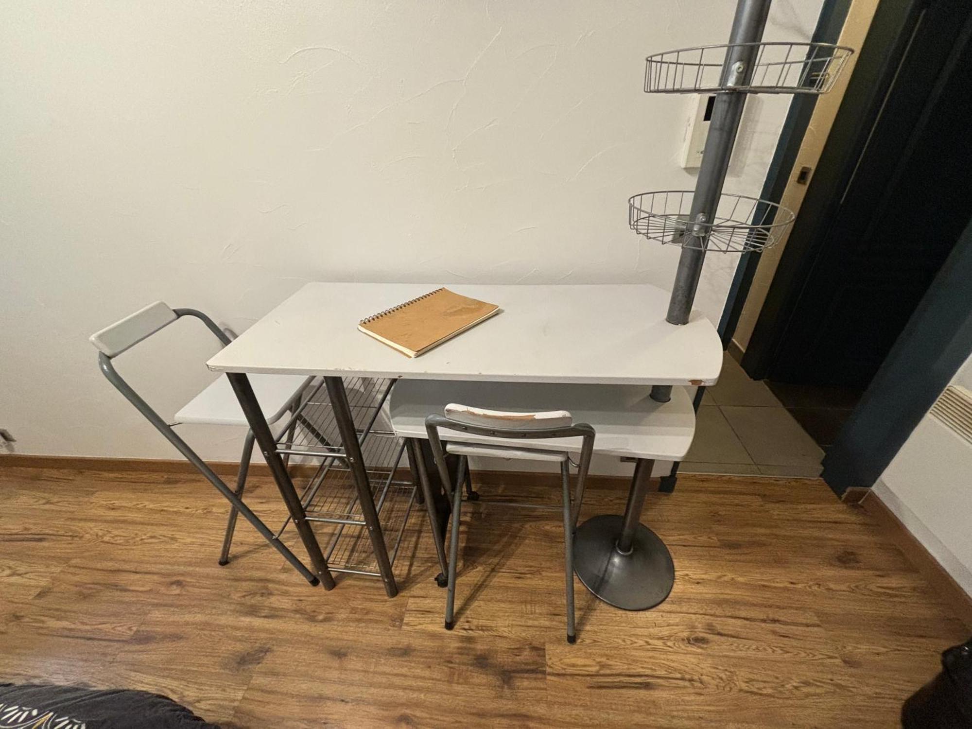 studio - baignoire - prêt de vtt - lave linge Le Puy-en-Velay Extérieur photo